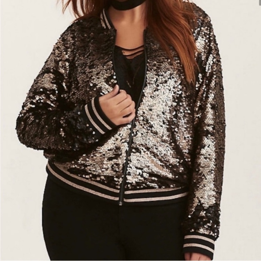 NWOT• TORRID Black Gold Reversible Sequin Bomber Jacket Varsity Zip Plus Size 2X